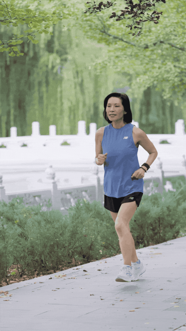 中国顶级女藏家：收了30年的家具，拍出2亿天价