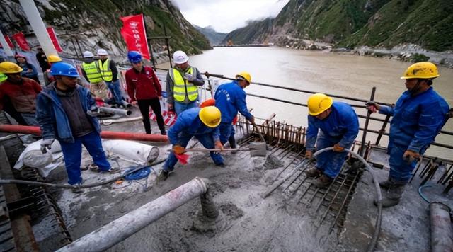 印度急了！中国1.2万亿“超级工程”动工，放话要告中国