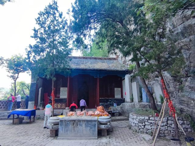 博山青龙山古建筑群，城寨结合，构思巧妙，不虚此行