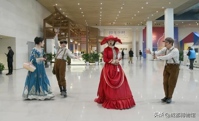 看展 | 新手礼包!【福尔摩斯展】打卡攻略都在这儿了