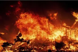 小卖部老板被人毁S灭迹，调查发现隐藏很多秘密，2014小卖部惨案图片