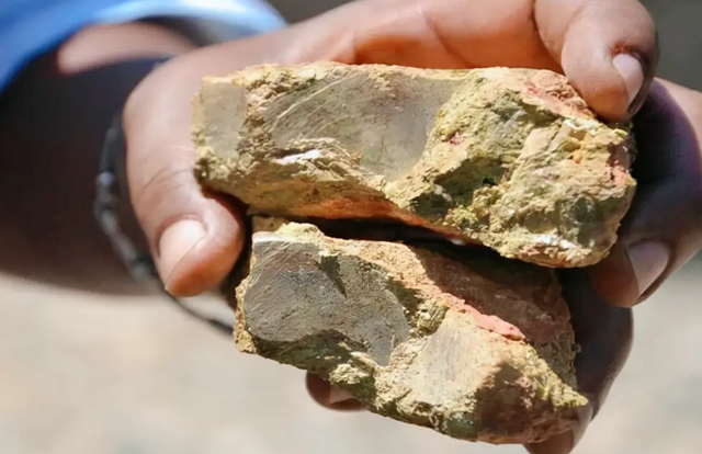 欧盟：希望中方不要将安世问题闹大，并且放宽对欧稀土出口管制