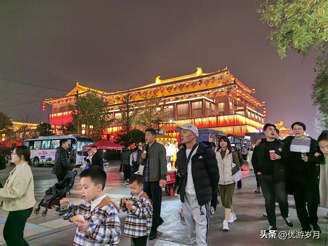 西安大唐不夜城步行街