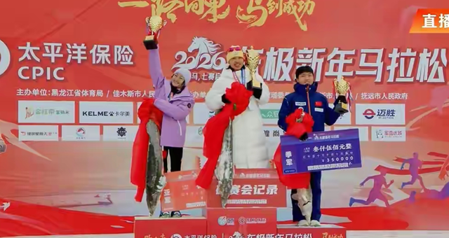 张水华辞职续：院方受牵连，“最快女护士”标签被摘，不悔来时路