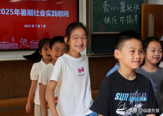 教育部扔下重磅炸弹：2026年开始，全国一律不准再买校外商业试卷