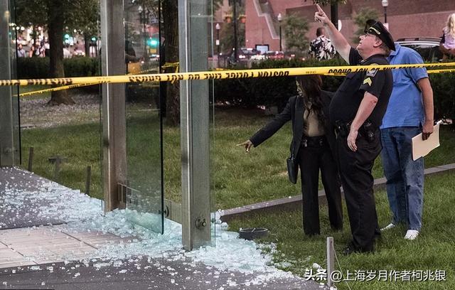 波士顿，独特的纪念碑和感人的诗 文/柯兆银