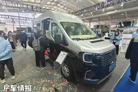 奇瑞打造的大号MPV房车！6座设计二排不比头等舱差，还带独立图片