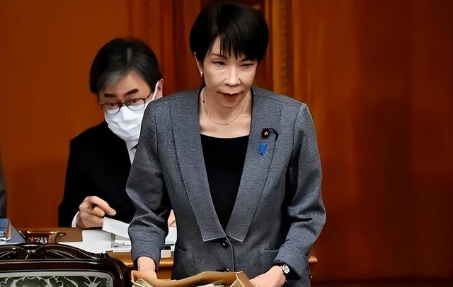 前首相提醒高市：当年中国免掉千亿赔款，是因给日本立了个死规定