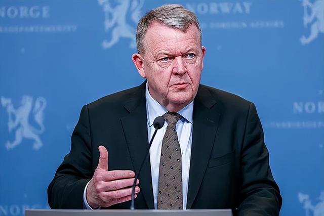 欧盟多国考虑对930亿欧元美国商品加征关税以反制特朗普关税威胁，英国首相称美对北约盟国加税是错误