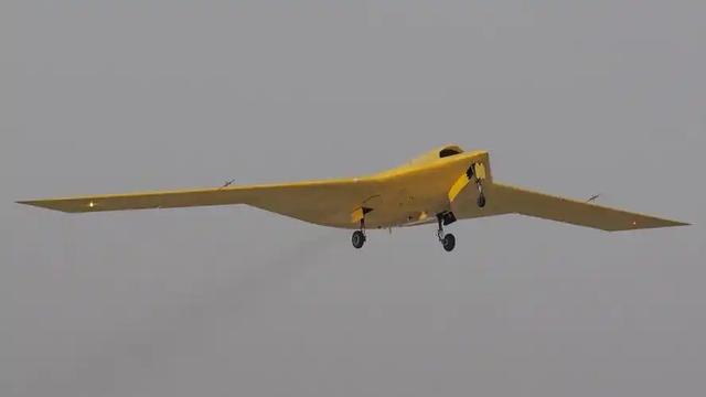 高空隐形“大蝙蝠”首飞，一周内中国亮相两种新概念无人机
