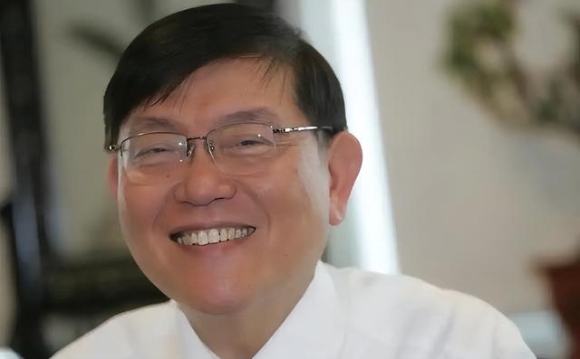 中芯国际创始人张汝京：中国半导体崛起，不怕慢，就怕站