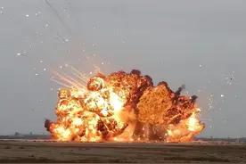 这回看清谁才是火药老祖宗了？中国第四代炸药，威力是TNT三倍！图片