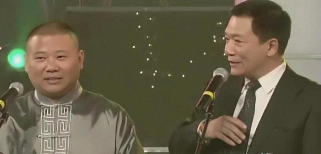 一觉醒来天翻了！郭德纲因一段相声被约谈，如今局面怪不了别人