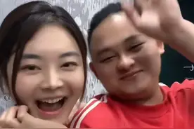 网友喷劳斯莱斯女司机老公长得丑，好白菜让猪拱了，老公回答亮了图片