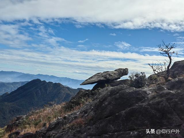 河源黄牛石象鼻石徒步穿越