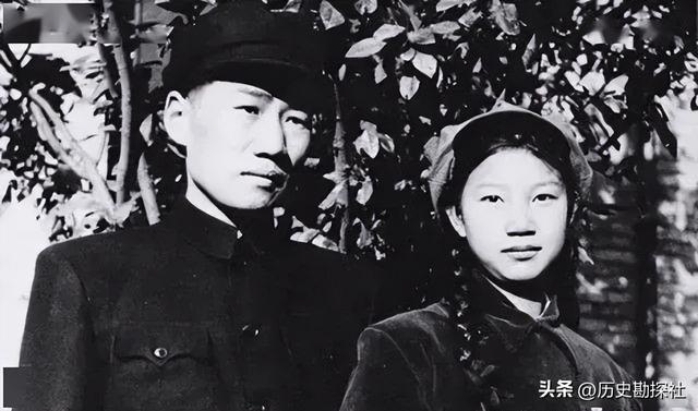1962年，刘思齐和杨茂之新婚后，去看望毛主席，留下的珍贵合影