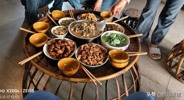 “坐着轮椅看世界”系列之：探访哈尼族山寨 ▏作者史济荣