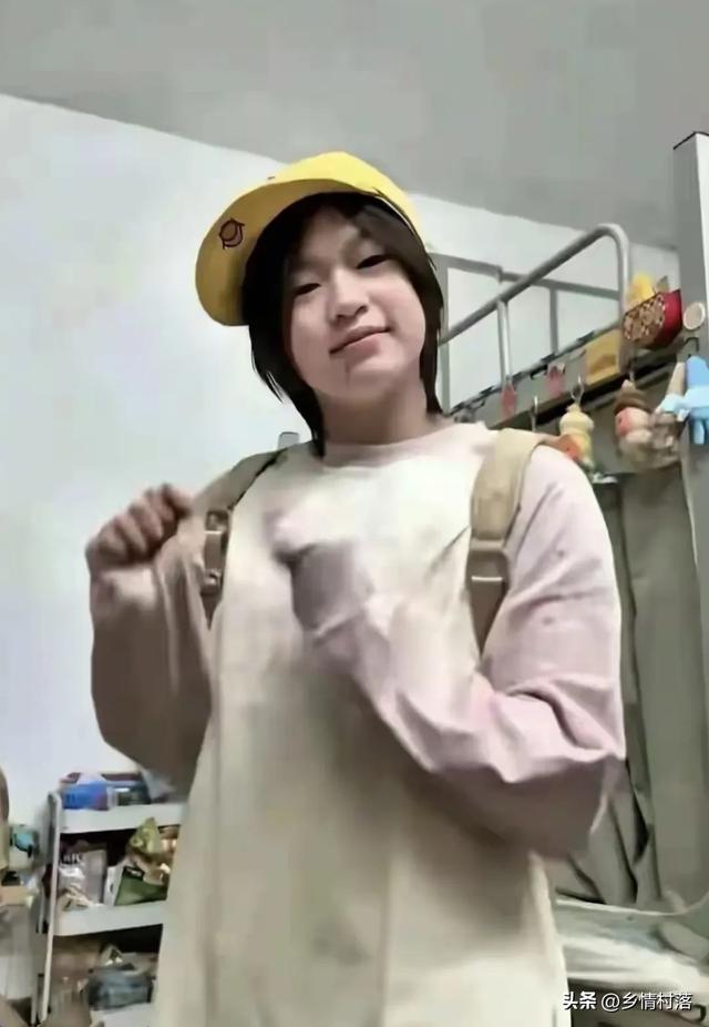 全红婵长成大姑娘了，女大十八变，变的越来越好看了
