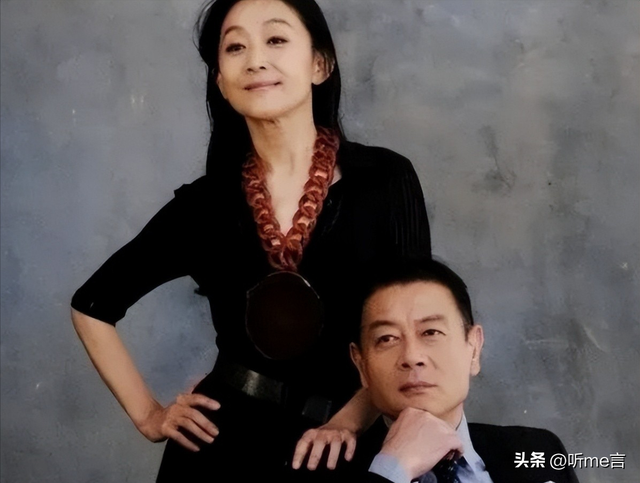 影帝影后“抱团”养老，暧昧23年不婚，谁也没捅破最后一层窗户纸