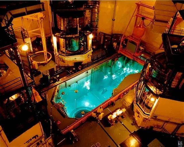 核堆芯“黑盒”终破解！100纳米传感器扛住高温强辐射！