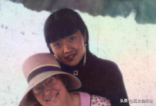 这才是皇后婉容的真实样貌，并非演员扮演，货真价实的罕见照片！