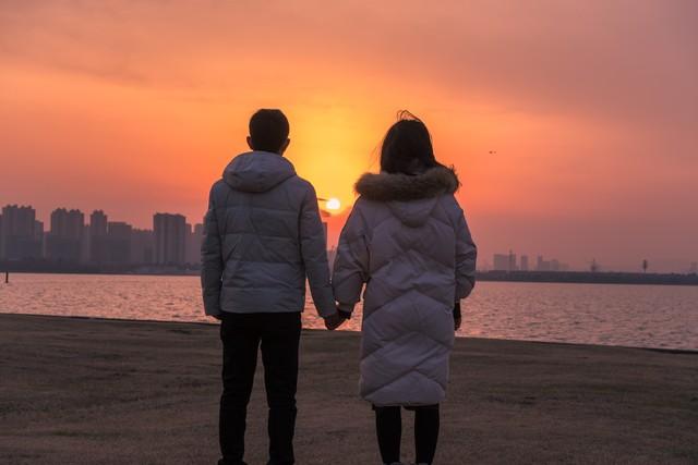 情感爆文：总有一段深情，醉了秋风，也醉了余生