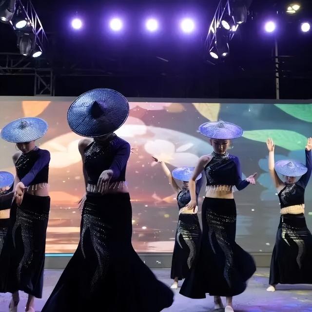 悦遵义・享暖冬 | 倒计时5天，2025贵州斗舞会年终盛典重磅来袭！！！