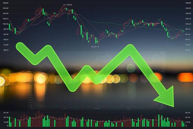 背刺中国，陷害孟晚舟的真凶被挖出来后，如今遭到了哪些报应？