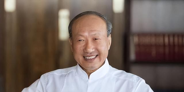 比恒大还惨！中国第二大民企倒了，负债7500亿，创始人被带走