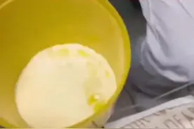 后续来了！西安宝宝因月嫂喂奶呛死，细节曝光，涉事公司回应气人图片