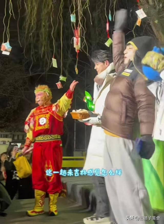 有其母必有其子！闫学晶又被爆出新料，她和儿子已经一个也跑不了