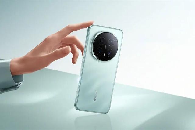 曝荣耀ROBOT PHONE明年量产，多款新机将至