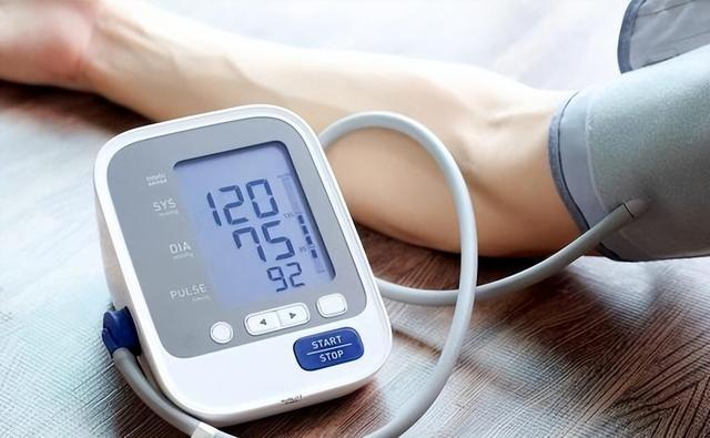 医生发现：天冷坚持戴帽子的人，过不了半年，身体会有7大变化