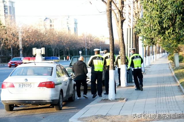 小区1号楼停电·徒步下楼·逛一圈的趣事