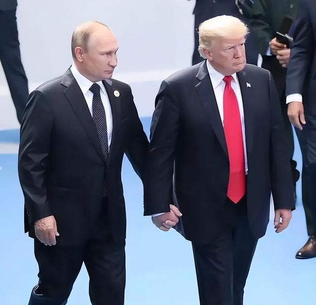 美俄斗法升级！海燕出鞘破局，俄罗斯1.7万核导弹直戳美国本土