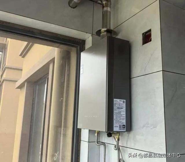 燃气热水器想要用十年以上的，维修师傅建议这7款，节能耐用性价比还高
