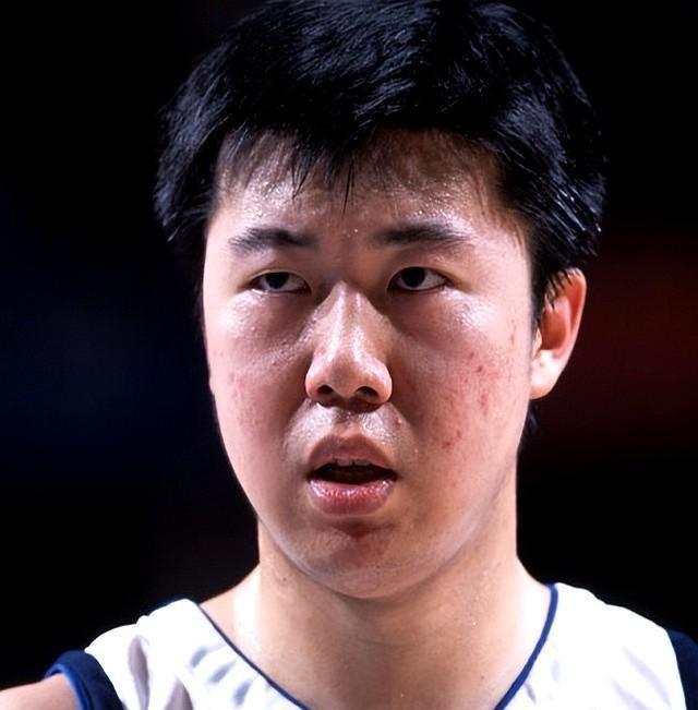 毁了王治郅，逼姚明退役，他凭一己之力让中国篮球倒退了二十年！
