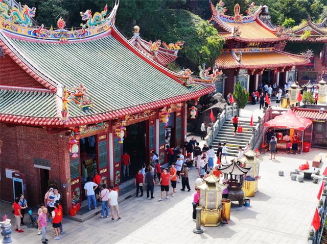 洛江：志愿服务“暖心在线”，助力“双节”文旅体验升温