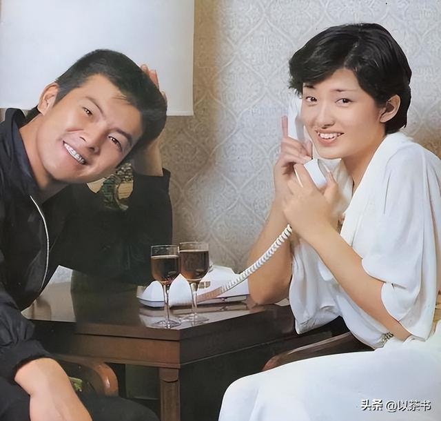 73岁三浦友和现状：不靠儿孙不住豪宅，只想和山口百惠安静老去