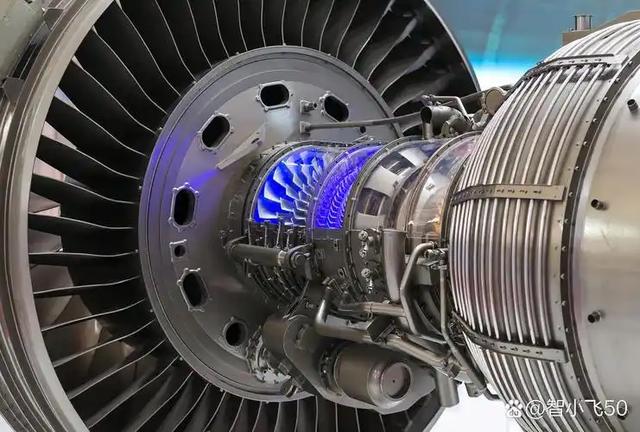 绝不向中国低头！宁愿裁员9000破产，也不接受中国的帮助