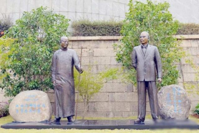 平凡护士，隐秘身份，铜像下的无声传承