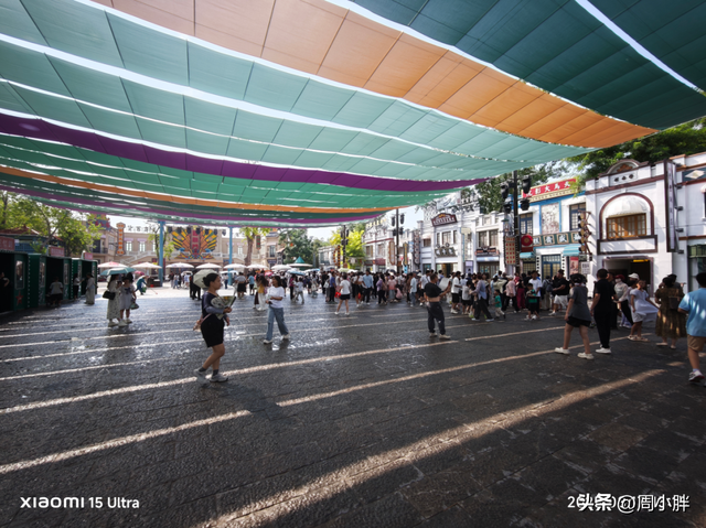 向佐要来万岁山武侠城，开封两大顶流景区全方位竞争