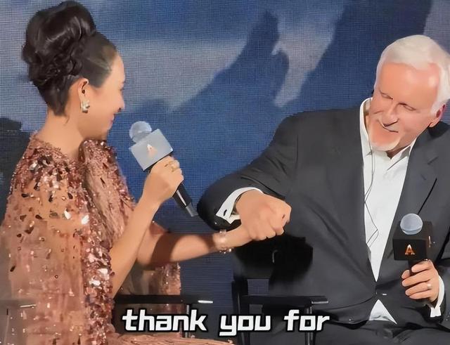 陪玩陪睡只是冰山一角，认干爹，舔手指，拜高踩低，实在荒唐！