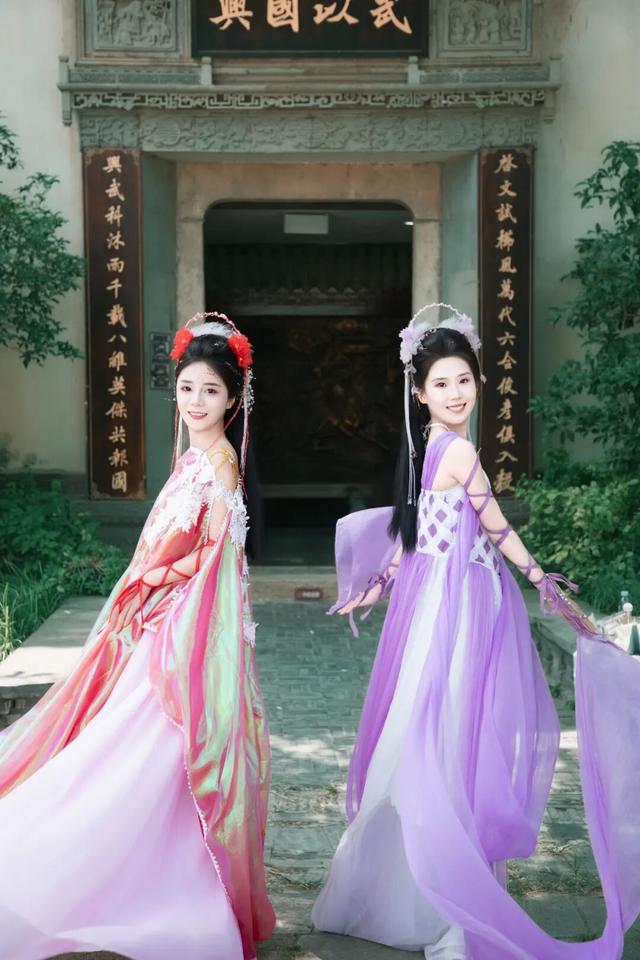 开学周末去哪玩？枣庄在校大学生游台儿庄古城门票免费，解锁秋日研学+打卡双重体验