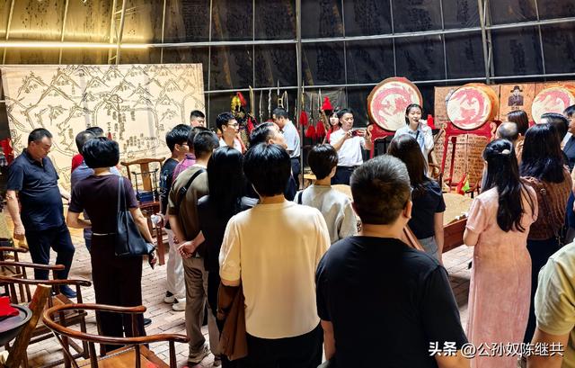 走进石鼓山文化园，梦回唐营遐想：金戈铁马剑刀枪，开漳圣王强！