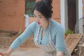 微胖天花板阙佩琪，放弃百万年薪回家创业，孝心报答养父母遭质疑图片