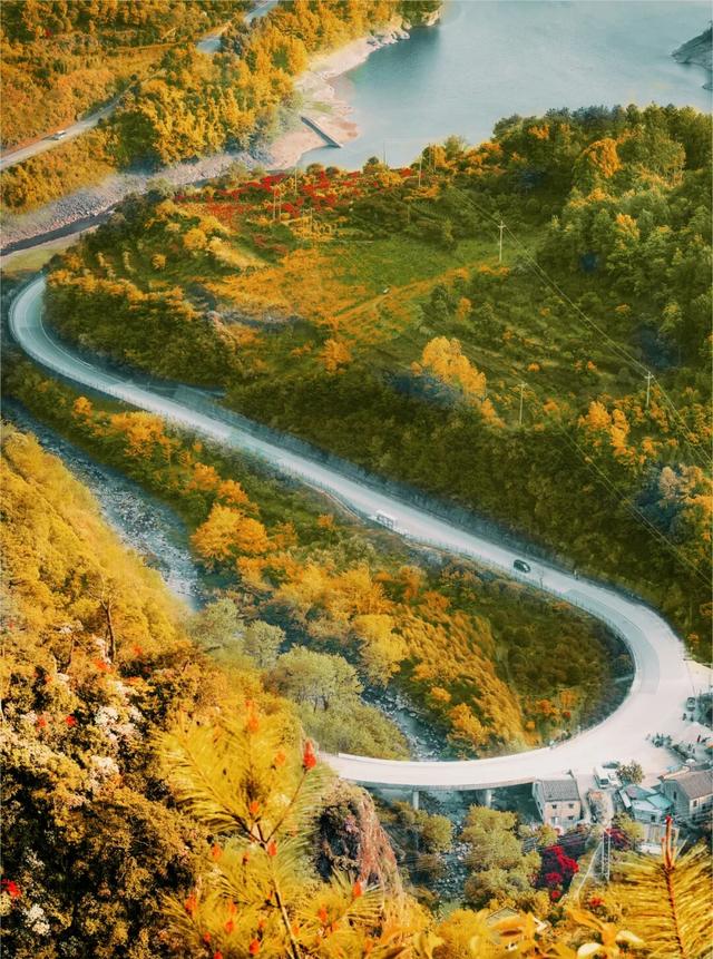 11月旅行地推荐！这13个赏秋地无对手，还藏着国内四大绝美秋色