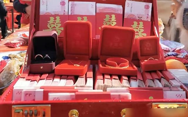 2025年找对象，有房有车已经不管用了，现在流行新三样，缺一不可
