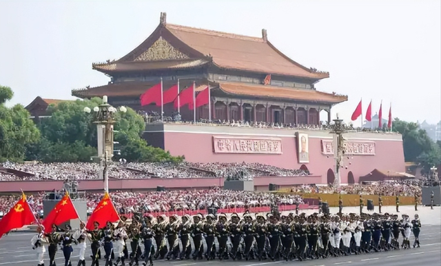 又有2名间谍被揪出？九三阅兵训练期间，2人违规放无人机拍摄被抓