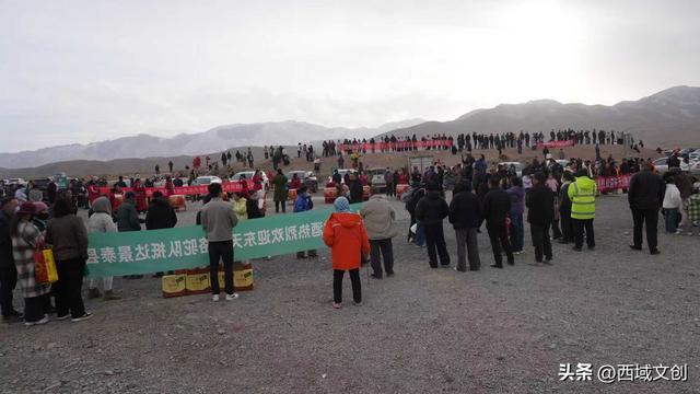 特稿｜驼铃声声传古韵 丝路古城燃篝火 张耀宇/文 焦庆祖/图